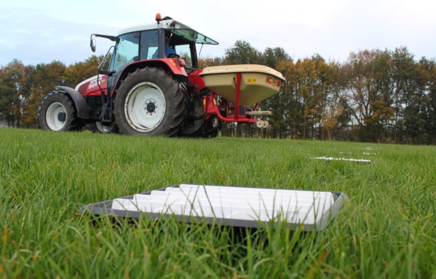 AAMS Salvarani Fertilizer trays and inserts